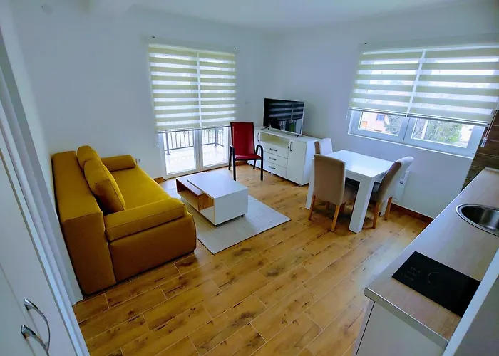 Mk アパート ズラティボール