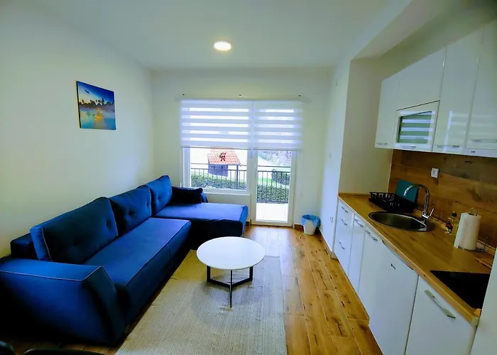 アパート Mk ズラティボール