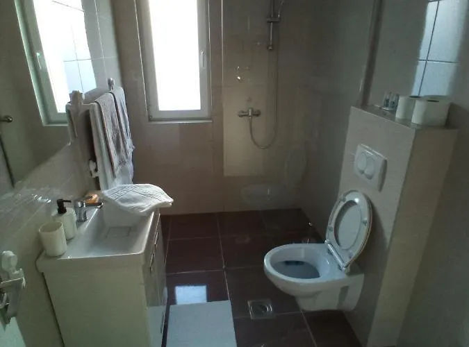 アパート Mk ズラティボール