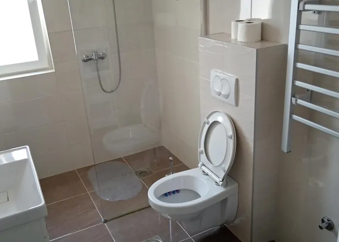 Mk アパート ズラティボール